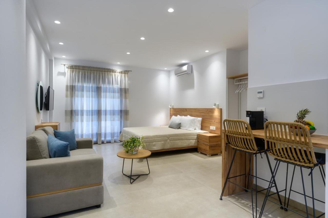 Suites Of Happiness Parga Exterior foto