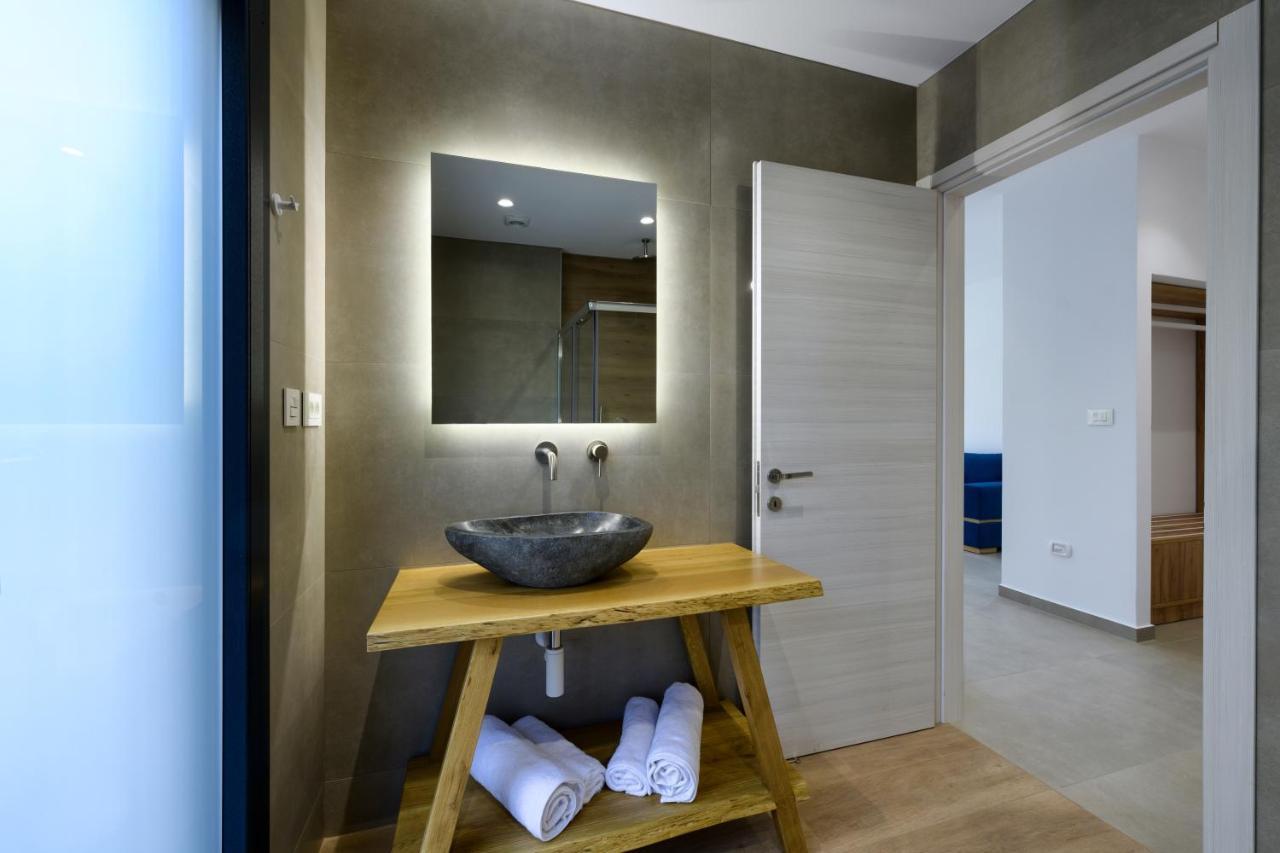 Suites Of Happiness Parga Exterior foto